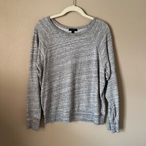 J.Crew Gray Crew Neck Long Sleeve Pullover Sweatshirt